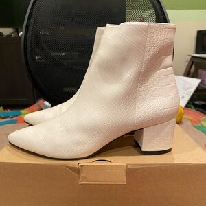Express Ankle Boots